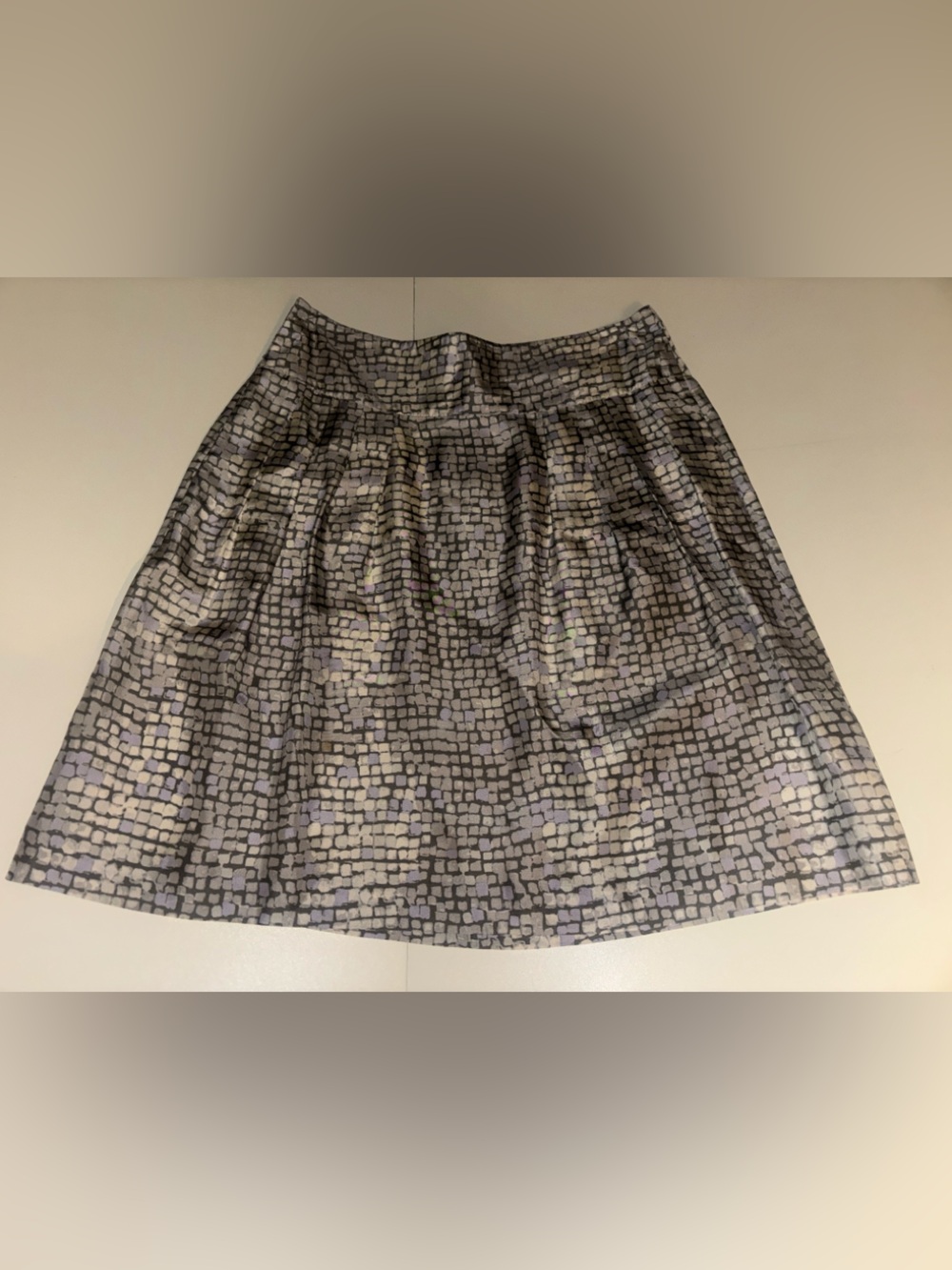 Banana Republic Gray Patterned A-Line Skirt Size 6 Polyester